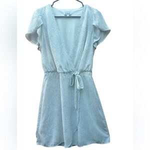 EXPRESS NWOT Women’s White/Black Polka Dot Wrap V Neck Dress Size: M